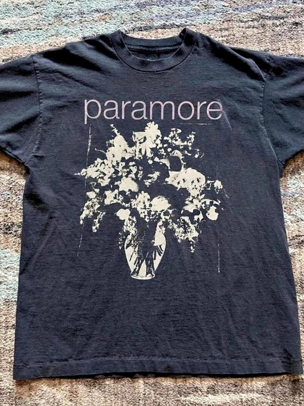 Paramore Graphic Tee in Black